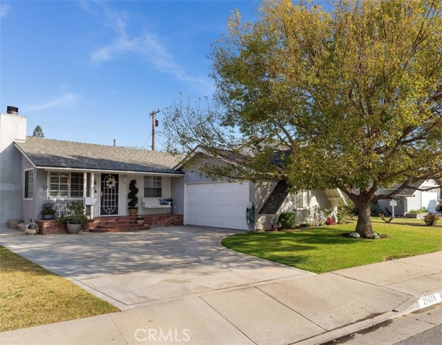 21428 Wardham Ave, Lakewood, CA 90715