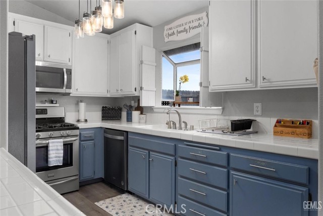 Detail Gallery Image 12 of 31 For 11617 Cactus Dr, Bakersfield,  CA 93312 - 3 Beds | 2 Baths