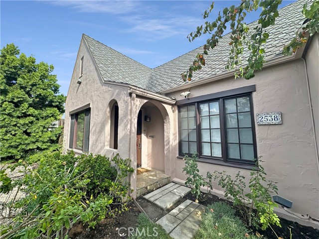 Detail Gallery Image 3 of 16 For 2538 Aiken, Los Angeles,  CA 90064 - 3 Beds | 2 Baths