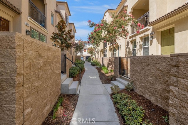 Detail Gallery Image 1 of 32 For 6340 Norma Ct, Corona,  CA 91752 - 3 Beds | 2/2 Baths