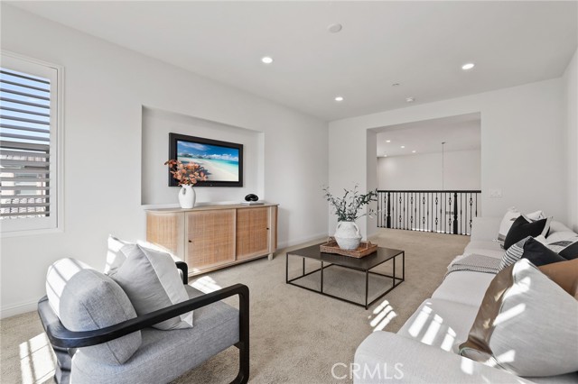 Detail Gallery Image 34 of 65 For 5567 Heritage Oak Dr, Lake Forest,  CA 92679 - 4 Beds | 3/1 Baths