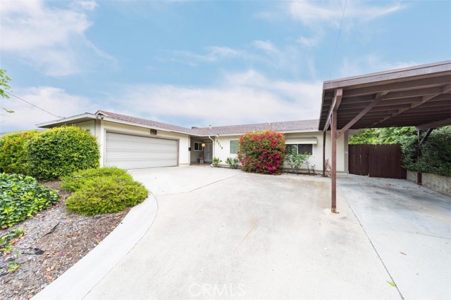 Detail Gallery Image 4 of 42 For 7716 Lake Adlon, San Diego,  CA 92119 - 4 Beds | 3 Baths