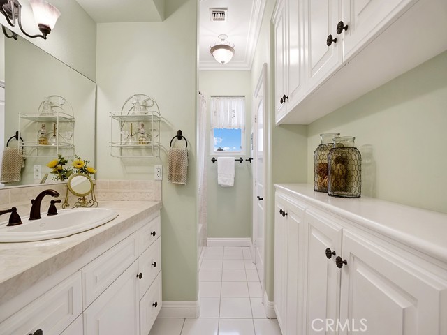12272 Media Panorama, North Tustin CA: https://media.crmls.org/medias/55c30f32-3063-4cf5-9abb-039f12a9ce01.jpg