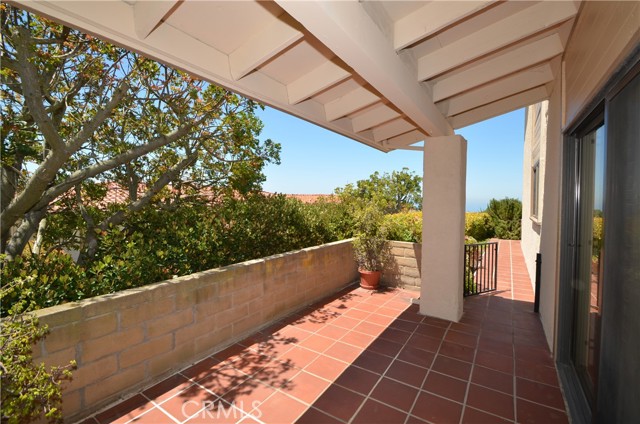Patio from Family room that leads to the back patio Patio from Family room that leads to the back patio