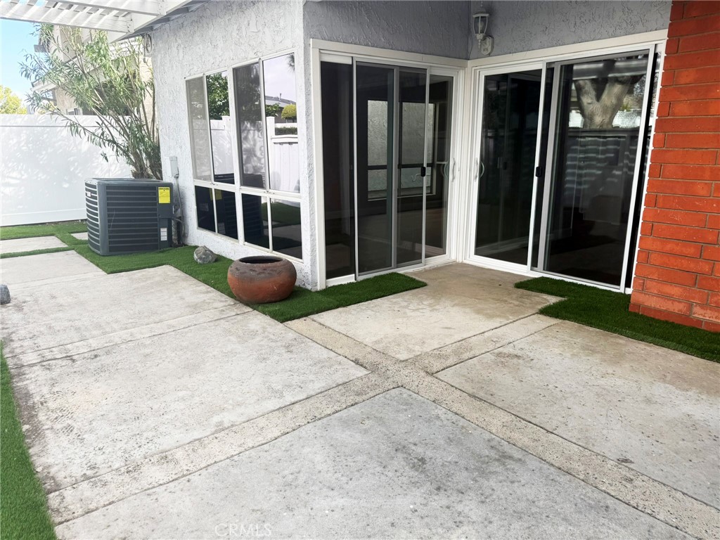 MLS #OC25246722 image #39