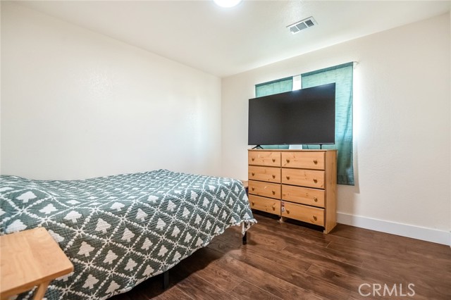 Detail Gallery Image 9 of 19 For 3654 Thompson, Selma,  CA 93662 - 3 Beds | 2 Baths