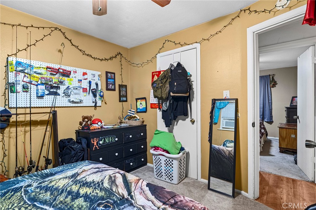https://media.crmls.org/medias/55c4cd41-545f-48f7-acb2-3910a9167d60.jpg?preset=X-Large