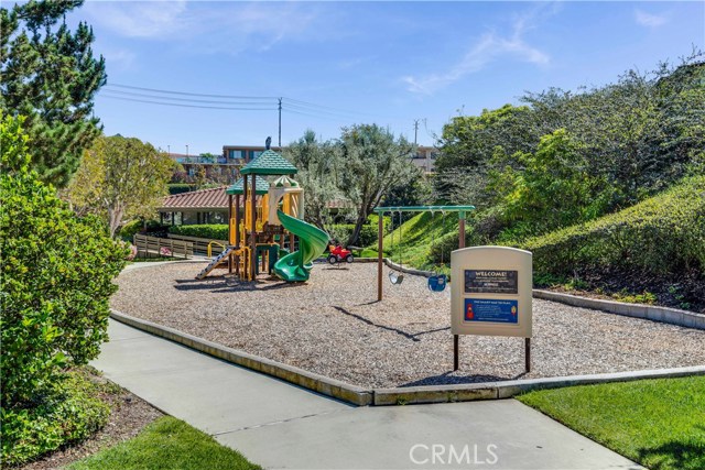 93 Cypress Way, Rolling Hills Estates, California 90274, 3 Bedrooms Bedrooms, ,2 BathroomsBathrooms,Residential,Sold,Cypress,PV17014762