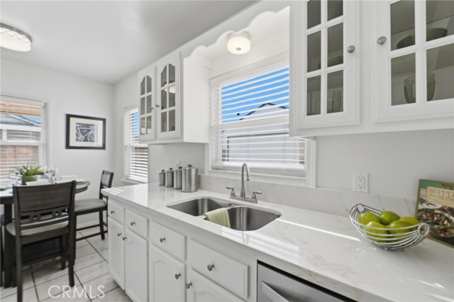 Detail Gallery Image 12 of 43 For 15307 Sylvanwood, Norwalk,  CA 90650 - 2 Beds | 1 Baths