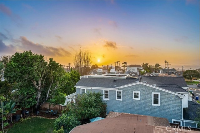 1144 9th Street, Hermosa Beach, California 90254, 5 Bedrooms Bedrooms, ,3 BathroomsBathrooms,Residential,Sold,9th,SB23002778