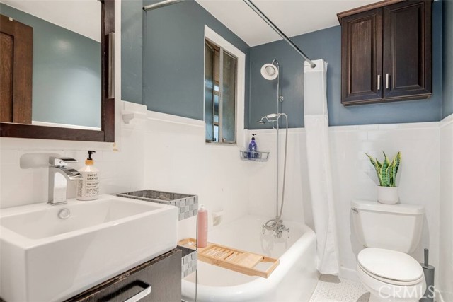 455 E Ocean Boulevard, Long Beach CA: https://media.crmls.org/medias/55c65513-13f7-447c-a208-d658a8780772.jpg