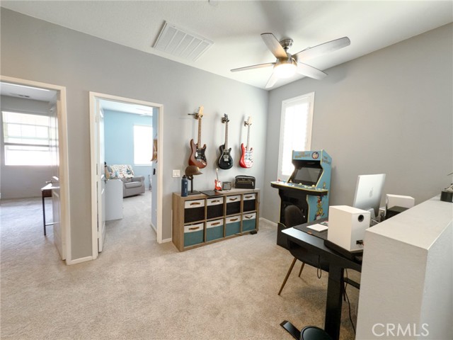 5485 San Roberto, San Diego CA: https://media.crmls.org/medias/55c69d1b-edf3-4b8b-855c-5061d667b53c.jpg