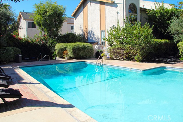 5317 Coldwater Canyon Avenue, D photo 14
