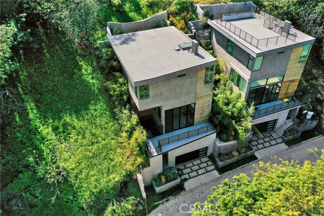 Detail Gallery Image 43 of 45 For 3949 Glenalbyn Dr, Los Angeles,  CA 90065 - 3 Beds | 2/1 Baths