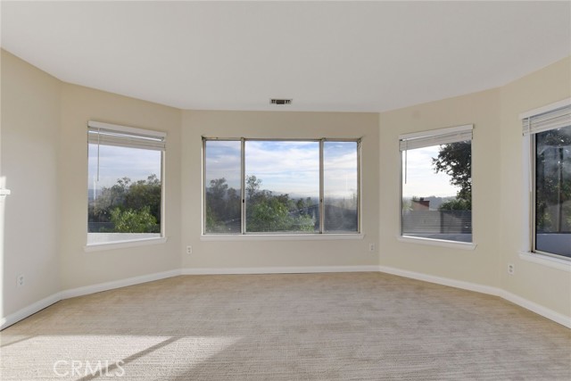 Detail Gallery Image 8 of 70 For 5385 Park Ln, San Bernardino,  CA 92404 - 3 Beds | 3 Baths