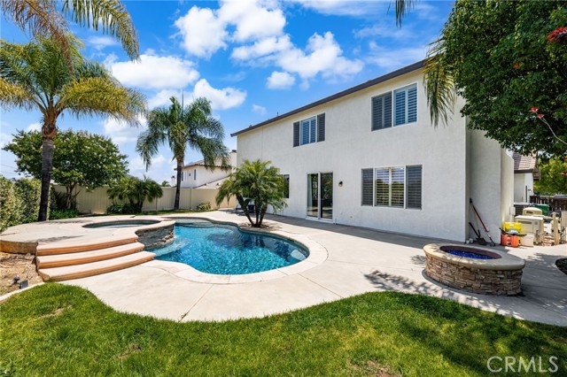 8800 Camino Limon Road, Corona CA: https://media.crmls.org/medias/55c8ef94-1f7b-44af-80d5-db811359ef70.jpg