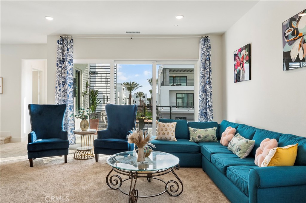 MLS #OC25271092 image #14