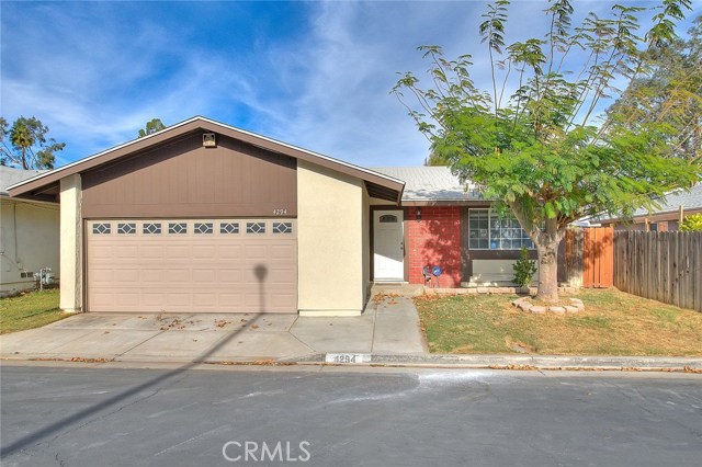 4294 Mill Creek St, Riverside, CA 92509