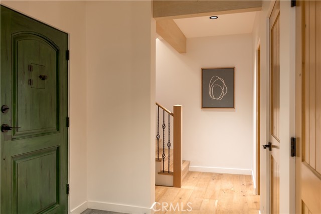259 Victoria Lane, Sugarloaf CA: https://media.crmls.org/medias/55c9b102-ecb7-44cd-82f5-5f4ba8d69d84.jpg