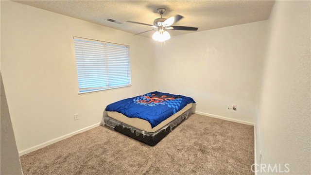 Detail Gallery Image 17 of 27 For 155 N Haney Ave, Reedley,  CA 93654 - 3 Beds | 2 Baths