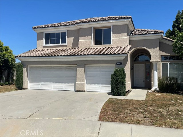 Detail Gallery Image 2 of 22 For 1380 Heatheridge Ln, Chino Hills,  CA 91709 - 4 Beds | 2/1 Baths