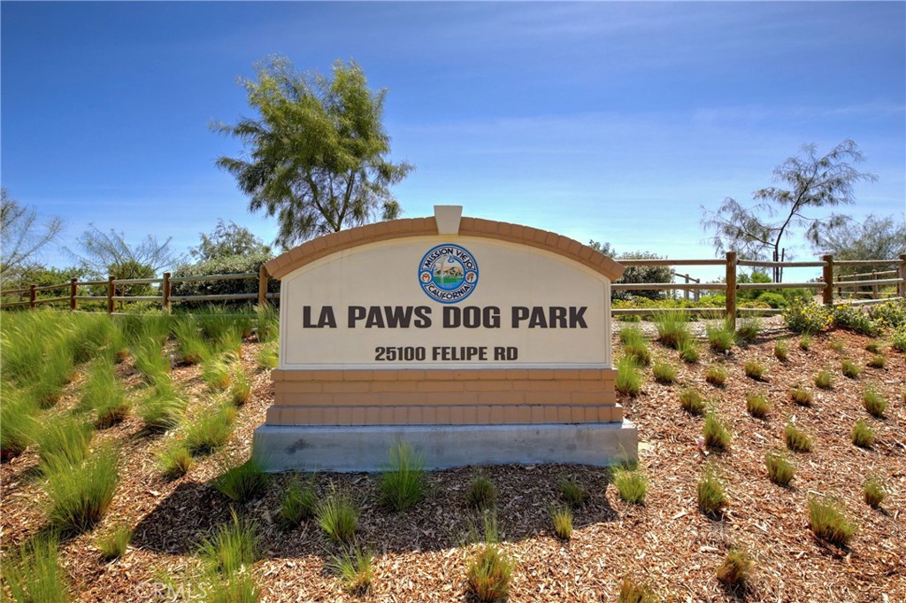 MLS #OC25276815 image #41