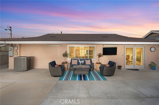 2415 Casa Grande Street, Pasadena CA: https://media.crmls.org/medias/55cba29a-fa58-44a6-83c4-136d91ac4ff2.jpg