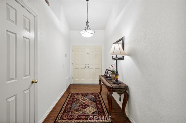 Image 4 of 50 For 6752 Laurelbrook Drive
