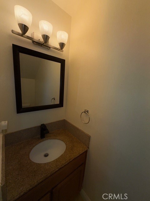 Detail Gallery Image 5 of 7 For 13514 Village Dr #3/4,  Cerritos,  CA 90703 - 2 Beds | 1/1 Baths