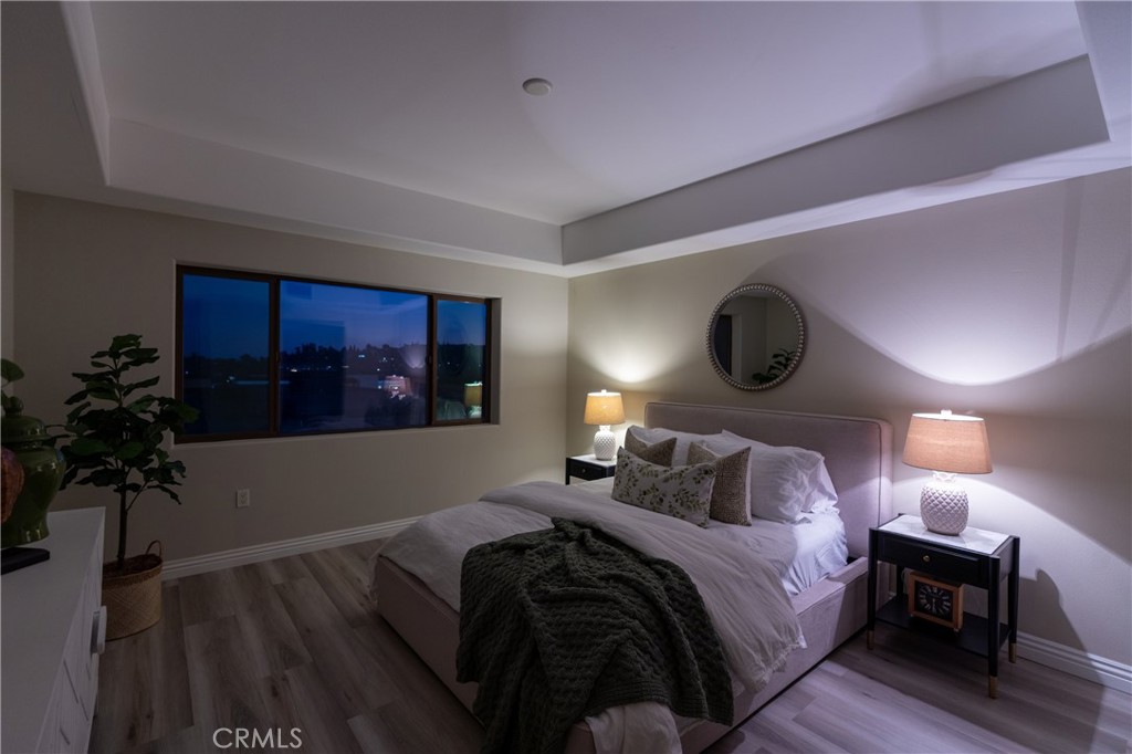 https://media.crmls.org/medias/55ccb525-d878-4905-82ad-82ec7609d3dd.jpg?preset=X-Large