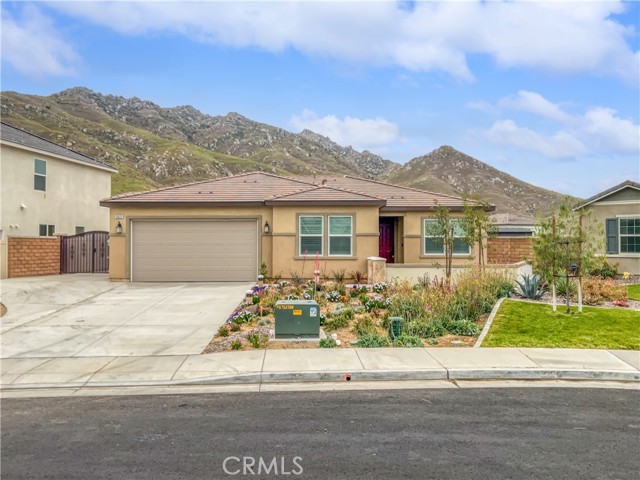 8029 Rooster Court, Riverside, CA 92507