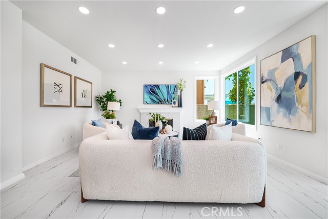 11 High Bluff, Laguna Niguel CA: https://media.crmls.org/medias/55cf198e-5223-409a-a573-87f9e21f7ee0.jpg