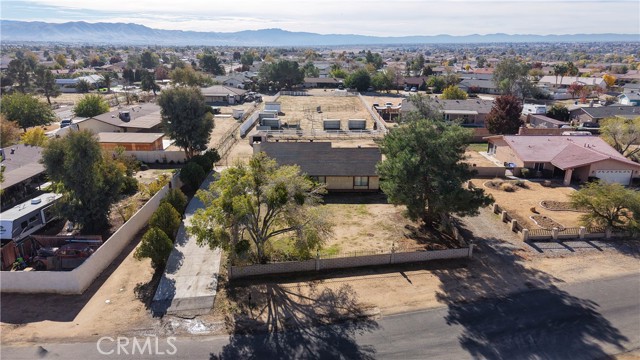 Detail Gallery Image 32 of 33 For 18891 Shoshonee Rd, Apple Valley,  CA 92307 - 3 Beds | 2 Baths