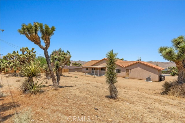 Detail Gallery Image 30 of 36 For 56595 Desert Gold Dr, Yucca Valley,  CA 92284 - 3 Beds | 2 Baths