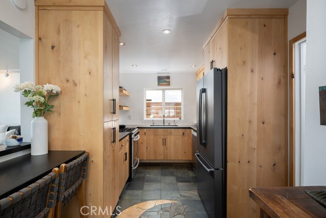 Detail Gallery Image 7 of 21 For 34601 Calle Portola, Dana Point,  CA 92624 - 3 Beds | 2 Baths