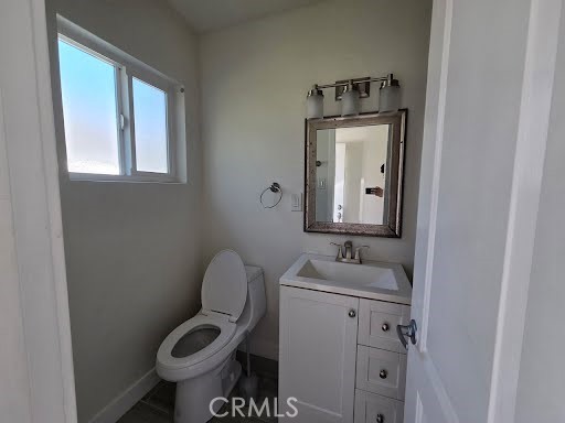 21719 Hawaiian Avenue, Hawaiian Gardens CA: https://media.crmls.org/medias/55cfeeb7-fd35-41d0-96e9-e8e380b90e68.jpg
