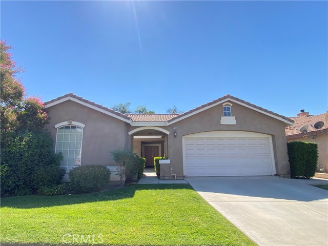 Detail Gallery Image 1 of 20 For 27693 Callander St, Moreno Valley,  CA 92555 - 3 Beds | 3 Baths