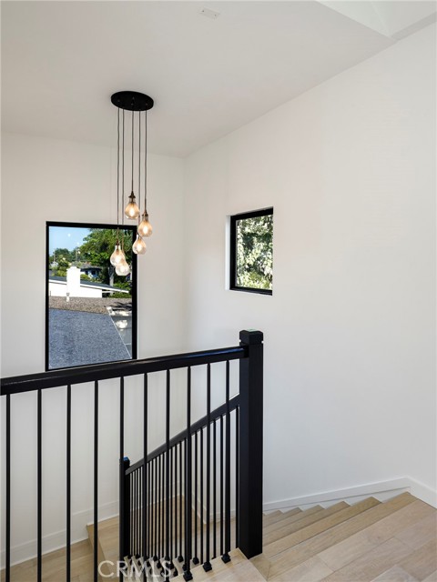Detail Gallery Image 30 of 59 For 5633 E Deborah St, Long Beach,  CA 90815 - 5 Beds | 4 Baths