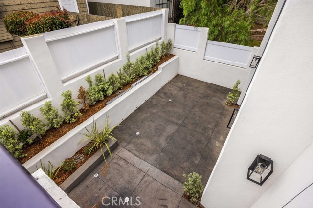 1804 Blossom Lane, Redondo Beach CA: https://media.crmls.org/medias/55d03442-8b4e-441a-96c0-921f7ed7577b.jpg
