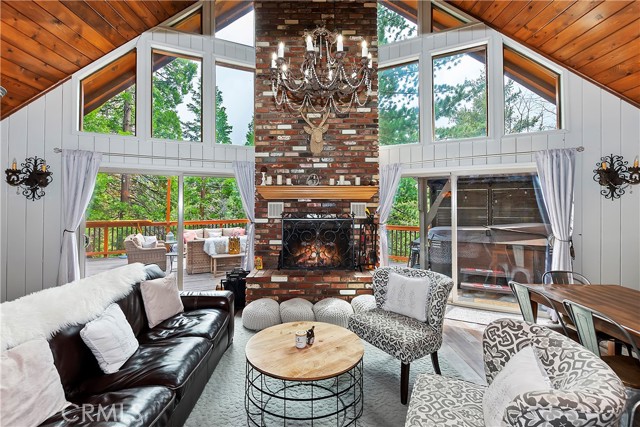 173 Hillcrest Court, Lake Arrowhead, CA, 92352 173 Hillcrest Court, Lake Arrowhead, CA, 92352