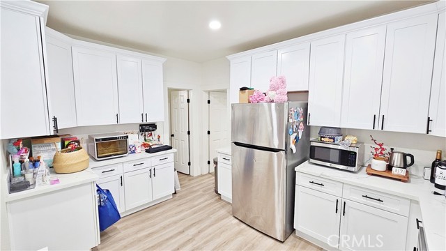 Detail Gallery Image 8 of 19 For 873 N Towne Ave, Pomona,  CA 91767 - 3 Beds | 2 Baths