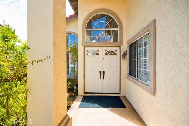 Detail Gallery Image 5 of 49 For 9615 Shadow Springs Dr, Moreno Valley,  CA 92557 - 4 Beds | 3 Baths