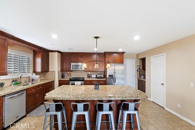 Detail Gallery Image 10 of 30 For 9173 San Fernando Ct, Riverside,  CA 92508 - 4 Beds | 2/1 Baths