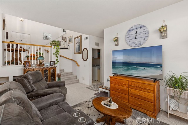 Image 14 of 32 For 39872 Hillsboro