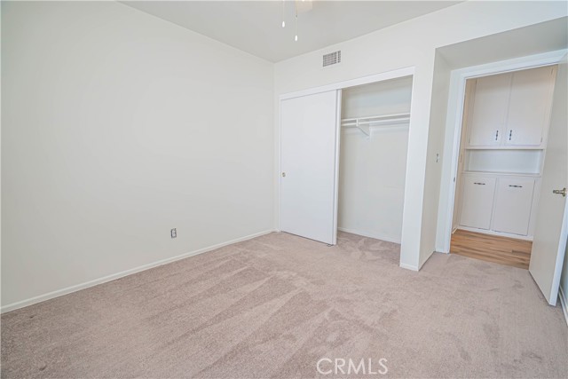 22914 Cerca Drive, Valencia CA: https://media.crmls.org/medias/55d20aac-a480-4fb2-b792-c37c13c2638a.jpg