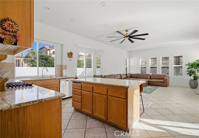 Detail Gallery Image 14 of 46 For 13405 Mesa Crest, Yucaipa,  CA 92399 - 4 Beds | 2/1 Baths