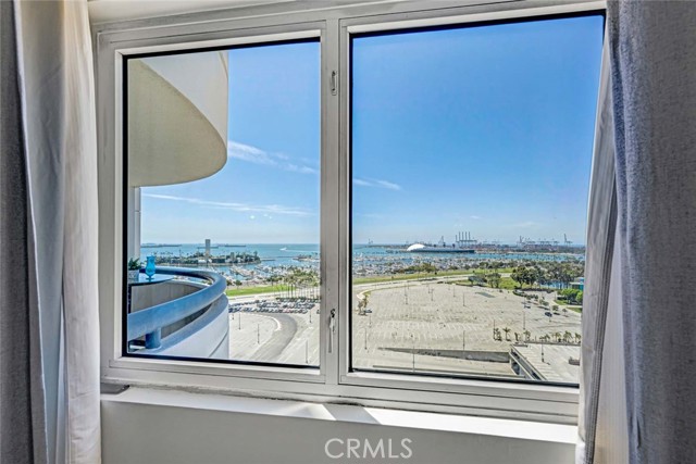 Detail Gallery Image 8 of 33 For 525 E Seaside Way #1504,  Long Beach,  CA 90802 - 2 Beds | 2 Baths