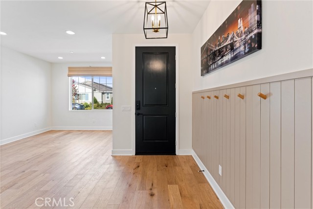 Image 2 of 49 For 30047 Merrick Lane