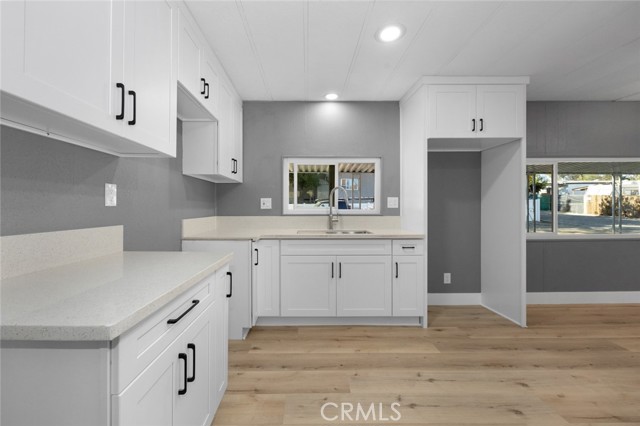 17221 Hidalgo Drive, Perris CA: https://media.crmls.org/medias/55d6fd00-c064-44a9-914d-aa752bcb36e5.jpg