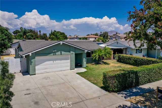 4195 Strong St, Riverside, CA 92501